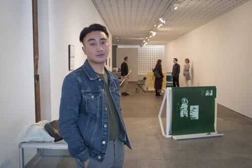 Art aficionados