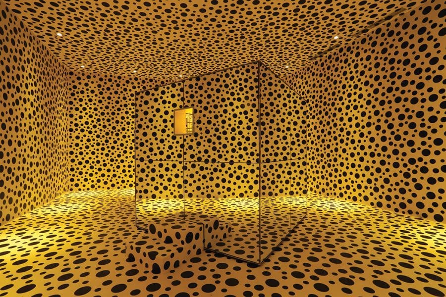 <i>Yayoi Kusama Infinity Room </i>