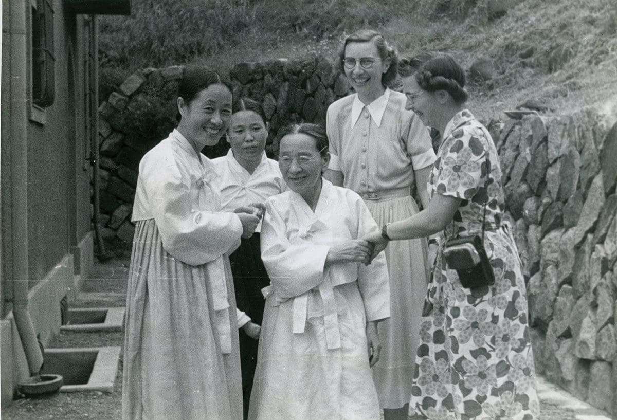 <em>Australian Mackenzie Family’s Journey in Korea</em>