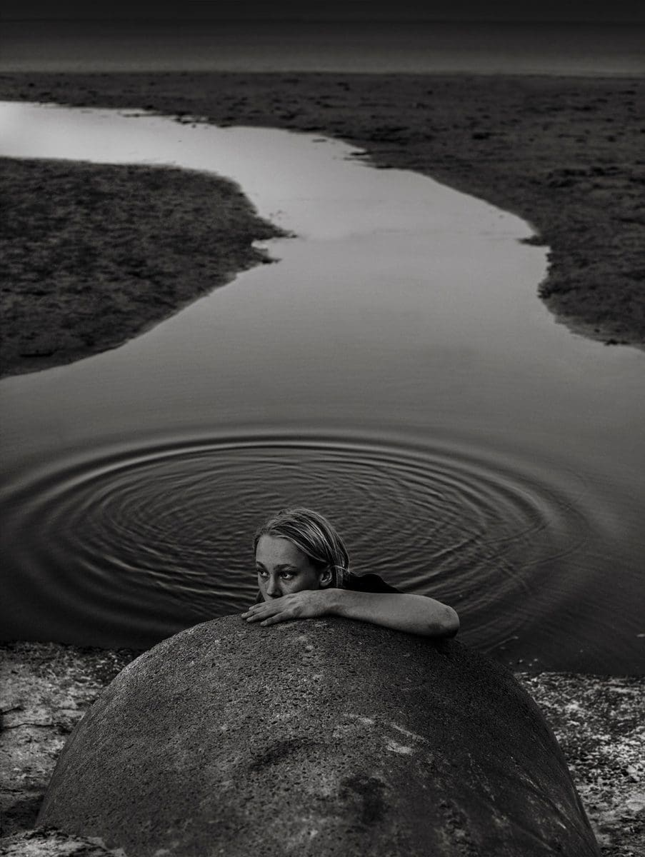 <em>Living Memory: National Photographic </em><em>Portrait Prize</em>