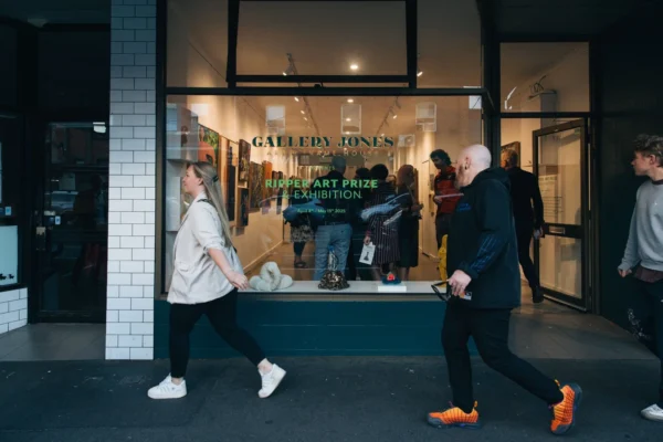 Gallery Jones Art & Frame House